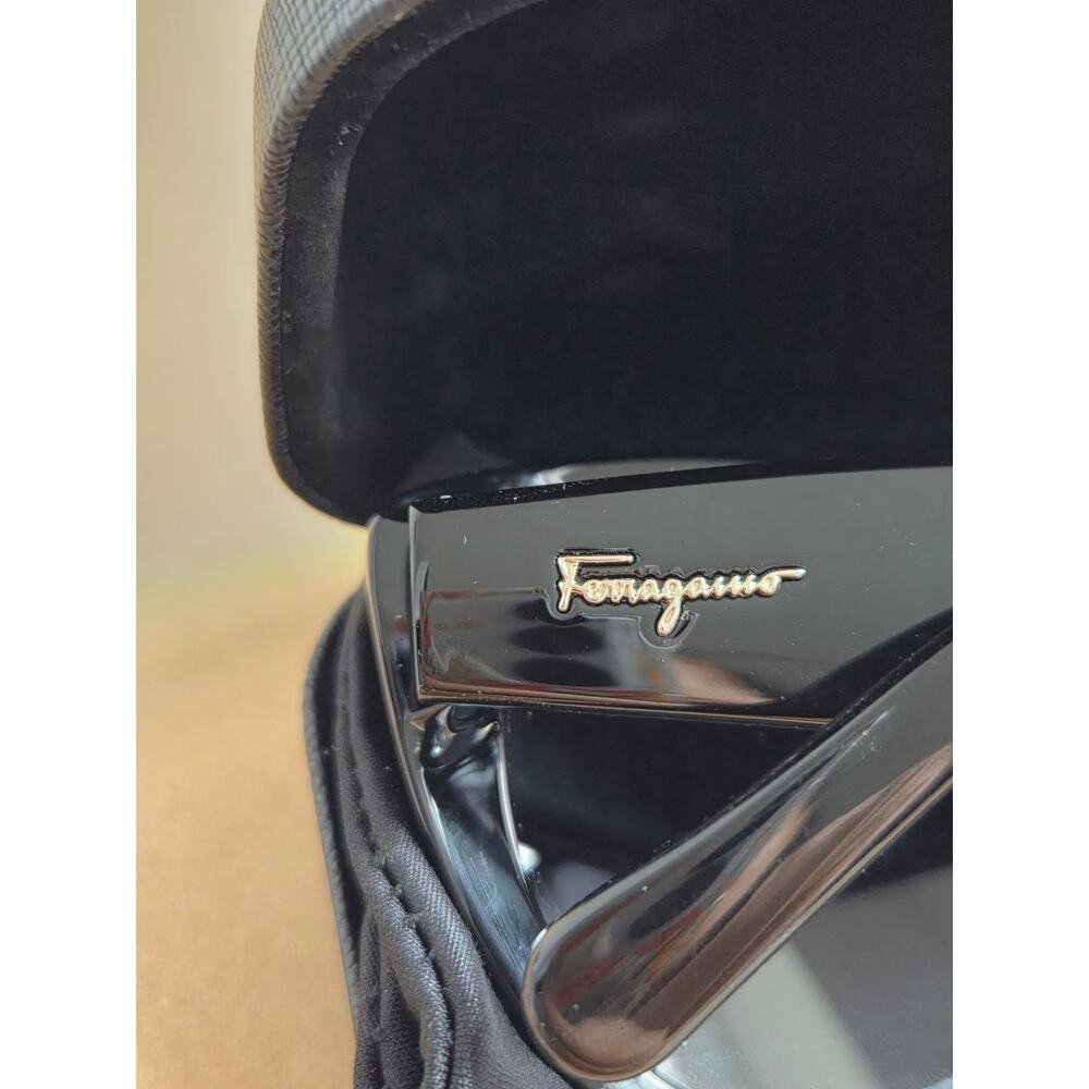 Salvatore Ferragamo Sunglasses Black Gancini SF964S 001 Logo 54-21-140 Italy - Picture 5 of 8